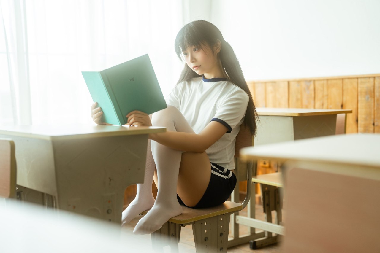 铁手叫兽 午后教室